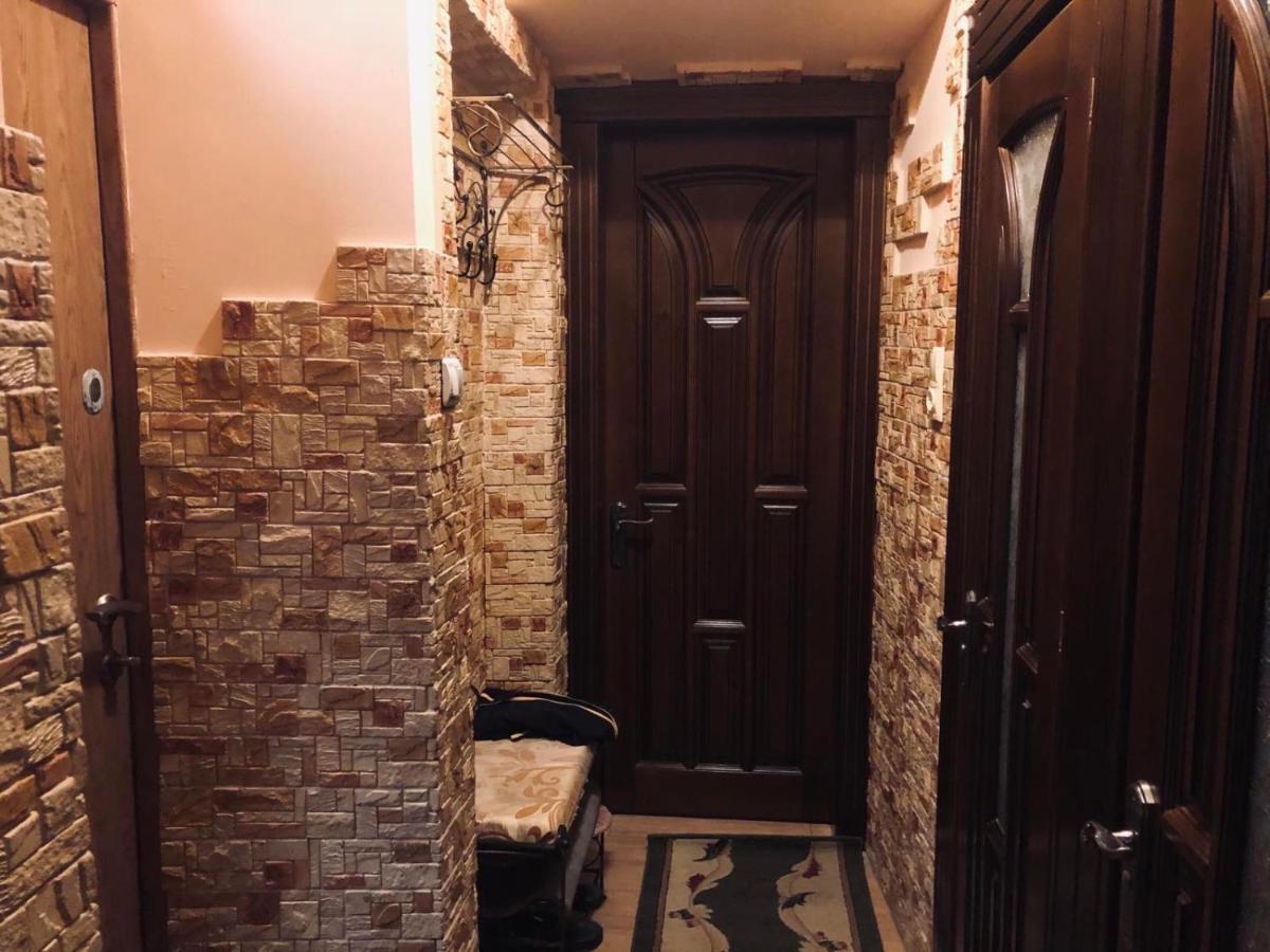 У Богдана Lviv Eksteriør bilde